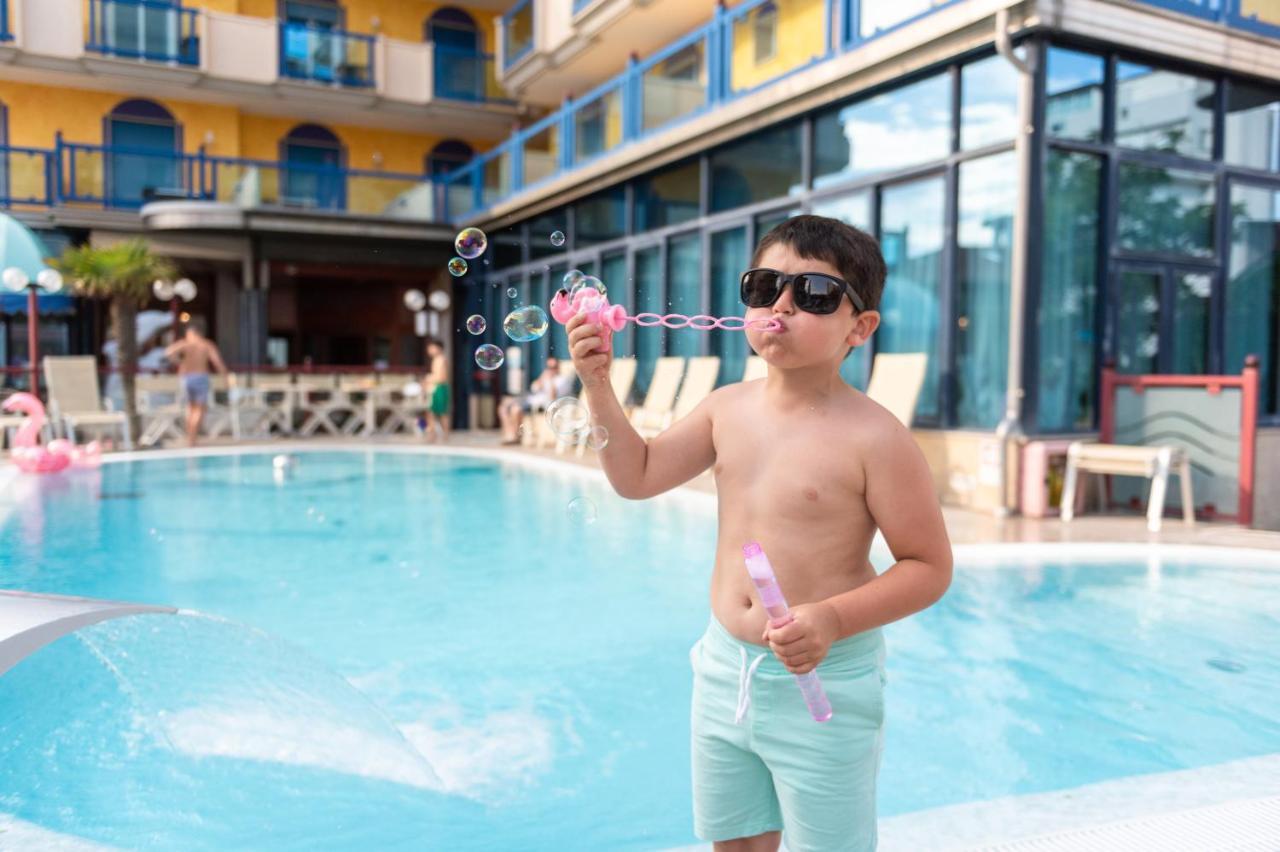 Hotel Brioni Mare Lido di Jesolo Buitenkant foto