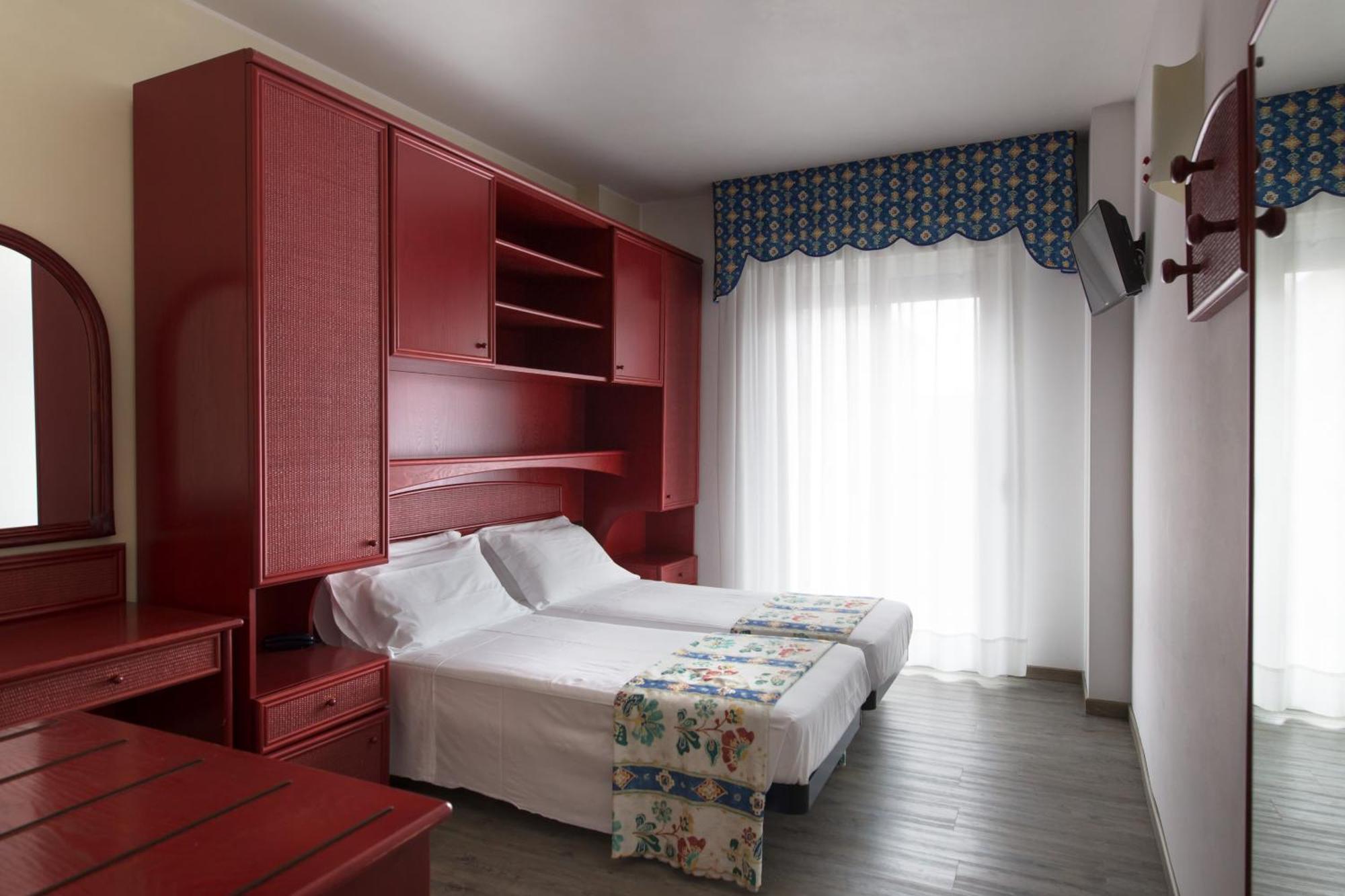 Hotel Brioni Mare Lido di Jesolo Buitenkant foto
